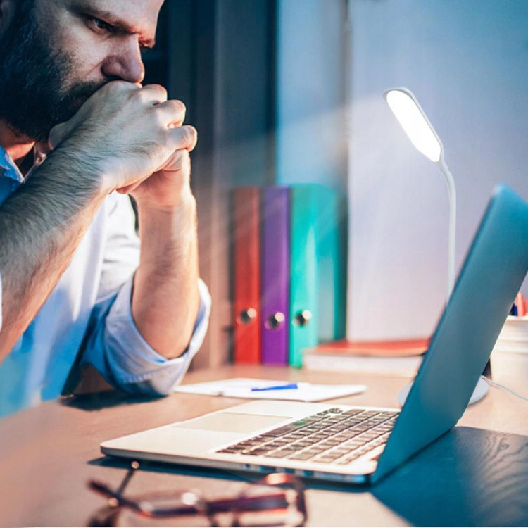 Lampka biurkowa na USB dotykowa 14 LED biała Lampka biurkowa na USB dotykowa 14 LED biała