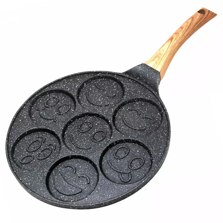 Patelnia do naleśników 26cm czarna powłoka marmurowa z buźkami Krisberg KR 5118