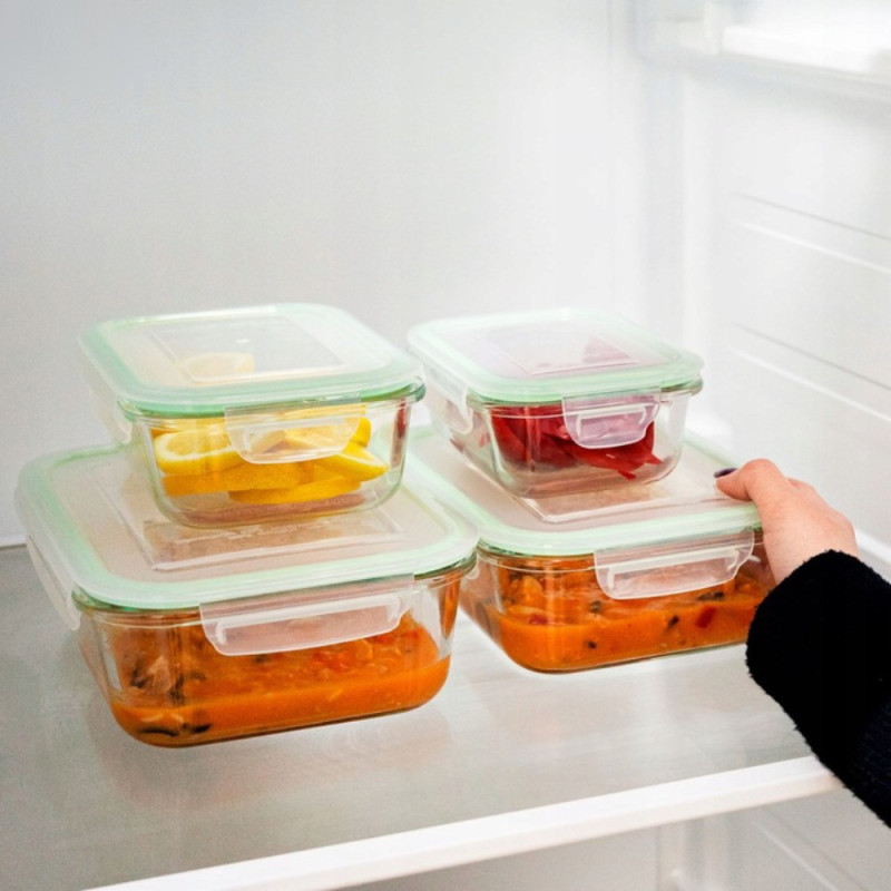 Pojemniki szklane prostokątne lunchbox GierekHoff Corio GH 1103 zestaw 4 sztuki żaroodporne hermetyczne 1520/1050/640/370 ml