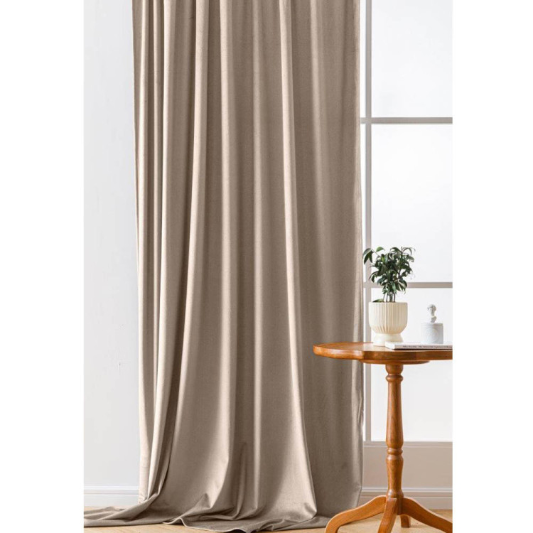Zasłony zaciemniające na przelotkach Cotton World Velvet welur 140x250 cm latte