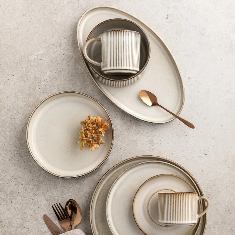 Serwis obiadowy porcelanowy Evie 30 elementów z salaterkami i kubkami zestaw talerzy dla 6 osób retro 1211