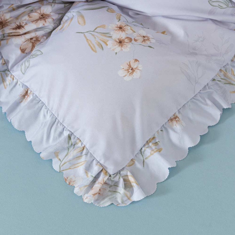 Pościel z falbanką 140x200 mikrofibra Cotton World 2 części niebieska w kwiaty 2905