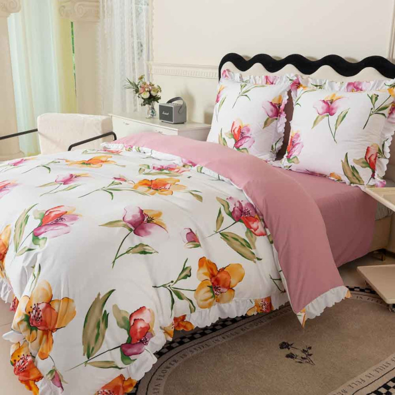 Pościel z falbanką 220x200 mikrofibra Cotton World 3 części różowa w kwiaty 2903