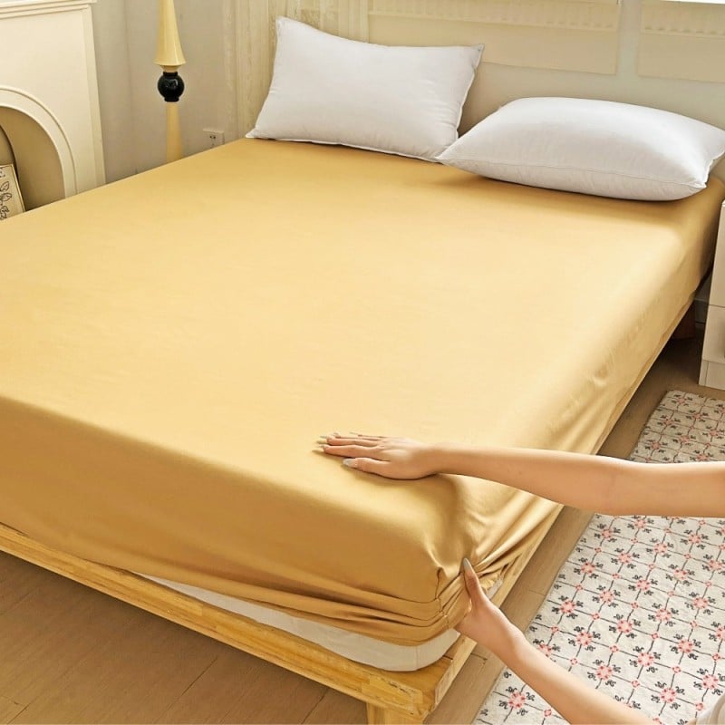 Prześcieradło 140x200 z gumką z mikrofibry GierekHoff grube beżowe