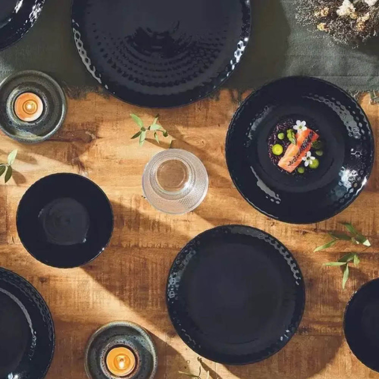 Serwis obiadowy GierekHoff Diamond 24 elementy czarne talerze salaterki dla 6 osób