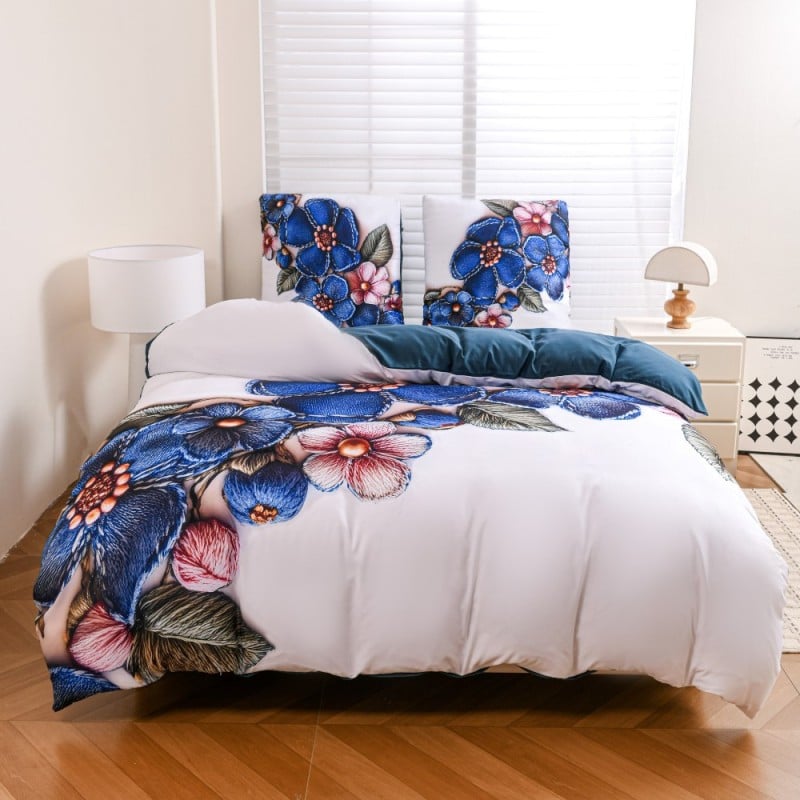 Pościel 200x220 bawełna satynowa wzór 5D dwustronna GierekHoff gruba 3 części GH 3121 niebieskie kwiaty